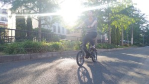 メディアクロスに電動自転車がやってきました